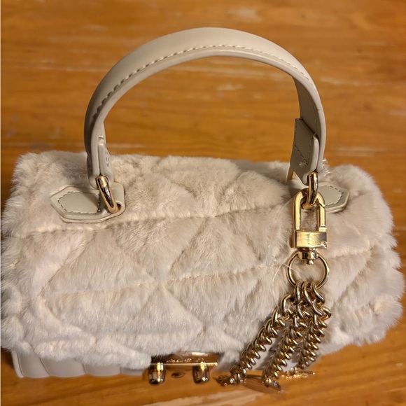 Aldo Cream Satchel with Gold Accents - Picture 4 of 6